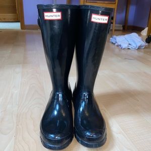 Womens Tall Hunter Boots with Fuzzy Socks